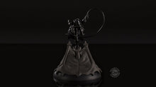 Load image into Gallery viewer, DC COMICS™  Catwoman: Rebirth Q-Fig Figure
